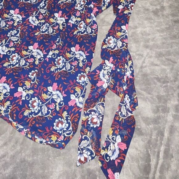 WAYF Floral Print w/ Eyelet Back Tie at Neck Dress - Picture 4 of 9